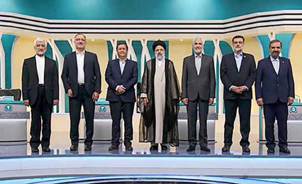 پیش‌نیاز گشایش اقتصادی، تعامل با جامعه جهانی است