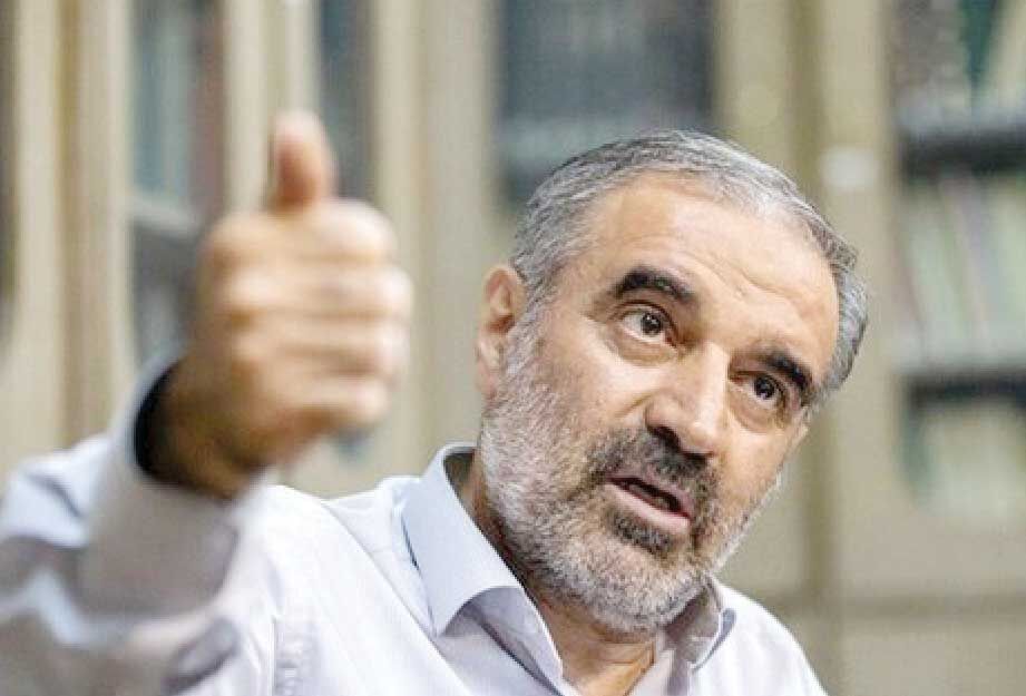 
 کسانی که در تجمعات شبانه شعار بی‌ربط دادند منافق و بهایی بودند