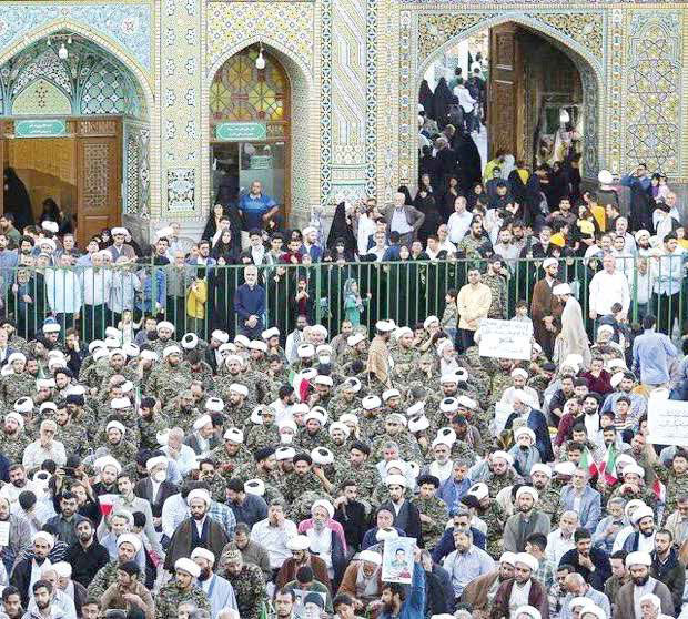 افغانی‌سازی حامیان و نظامی‌گری روحانیون