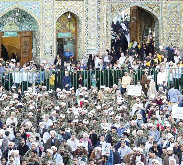 افغانی‌سازی حامیان و نظامی‌گری روحانیون