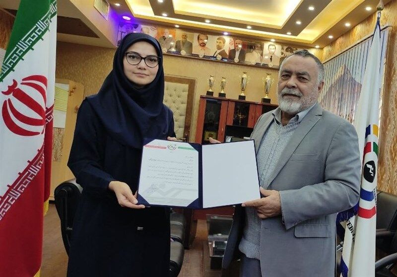 تفنگ در دست طالبی