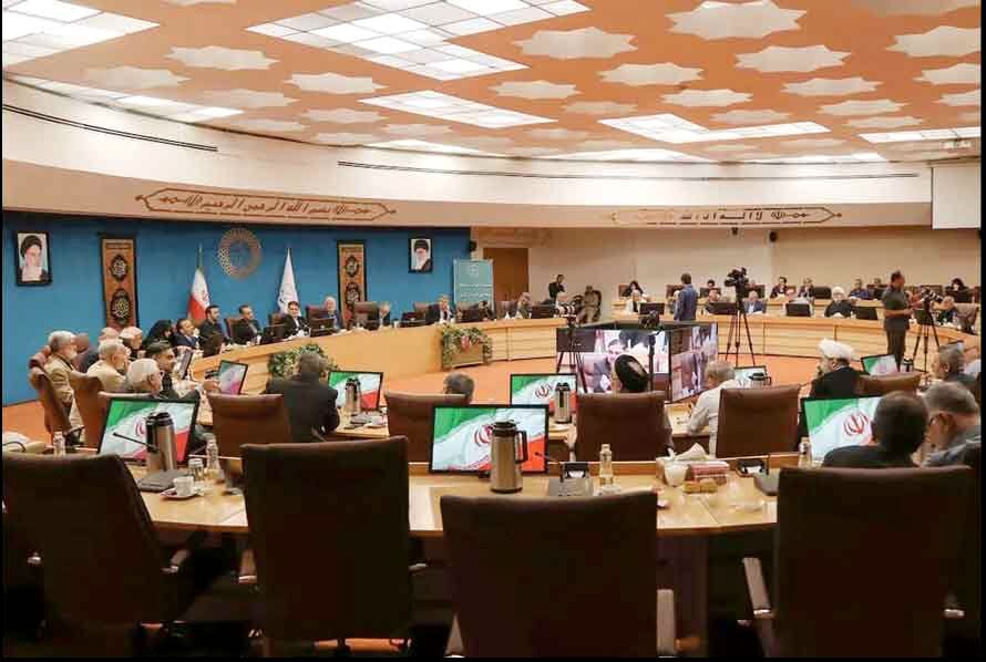 
کشور باید سریع‌تر از حالت تعلیق خارج شود