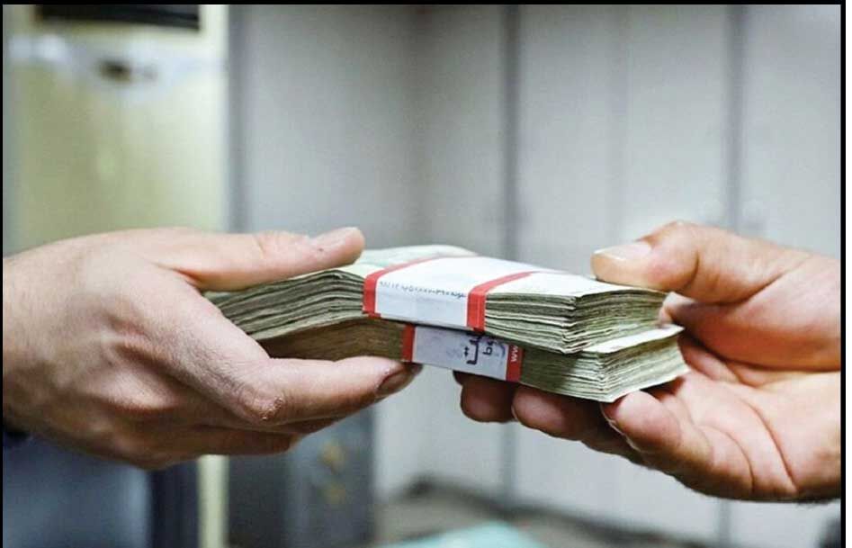 
بانک مرکزی ۱۳۵ همت را از سطح بازار پول جارو کرد
