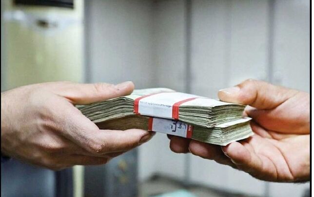 
بانک مرکزی ۱۳۵ همت را از سطح بازار پول جارو کرد