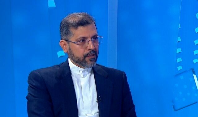 

 گفت‌وگو با اروپا ادامه می‌یابد