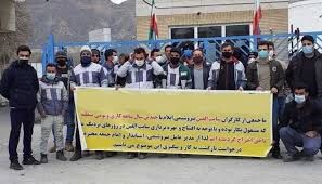 کارگران پتروشیمی ایلام در انتظار بازگشت به کارند