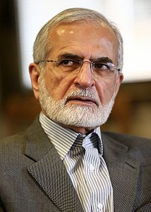 دولت دست روی دست نگذاشته است