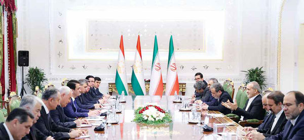 در حمل‌ونقل ریلی مستاجر راه‌آهن آسیای میانه هستیم