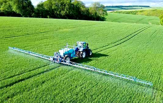 مدیریت سنتیِ امرونهی‌کن، از مهمترین چالش‌های وزارت جهاد است
