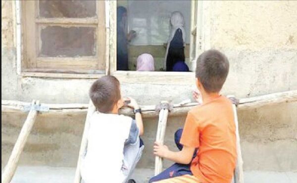 
بازماندگی از تحصیل در حال افزایش است