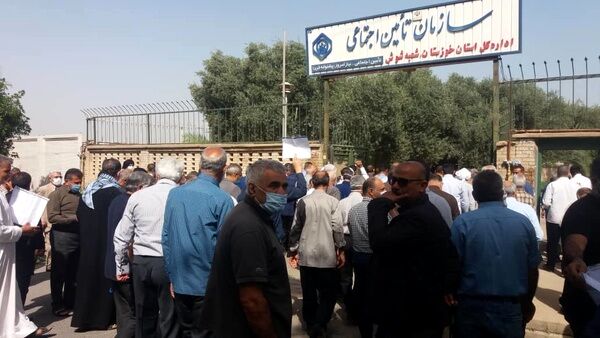 تجمع دوباره بازنشستگان مقابل ادارات تامین اجتماعی