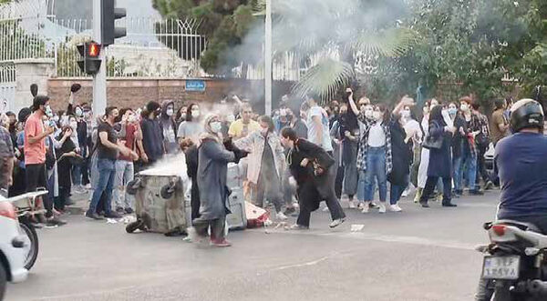 «فساد» هم در شکل گیری اعتراضات اخیر نقش دارد