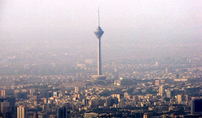 احتمال تعطیلی تهران  در پی تشدید آلودگی هوا