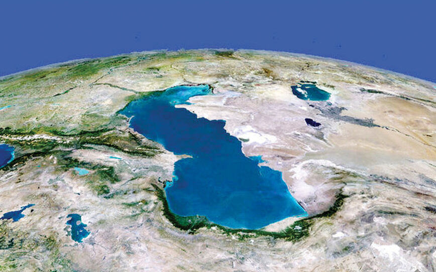 خزر ۱۰۰ متر عقب‌نشینی کرد