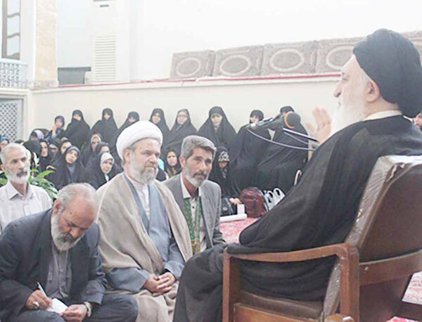 دعوا بر سر مرجعیت نوه آیت‌الله بروجردی
