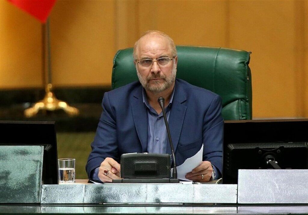 
توضیح قالیباف درباره دلیل بی‌اطلاعی از قرارداد با چین
