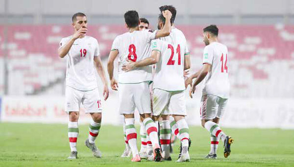 
هشت گل‌زن، هشت نکته! 