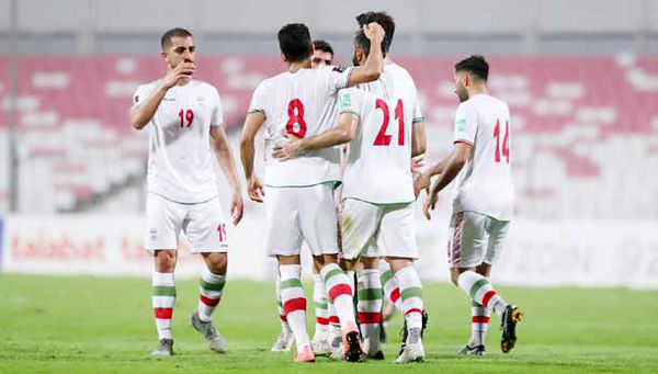 
هشت گل‌زن، هشت نکته! 