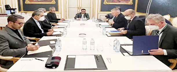 
توافق در منگنة جنگ و ضعف پیش‌نویس
