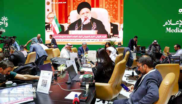 توجیه شکاف آمال سیاسی 
و رفتار دیپلماتیک