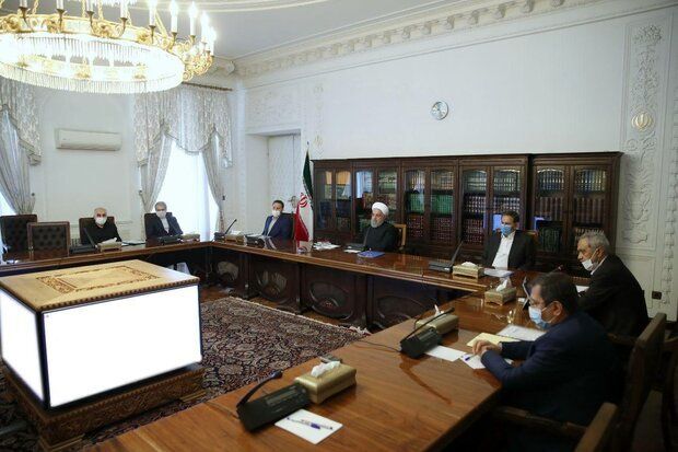 کشور توانایی عبور از این شرایط دشوار را دارد