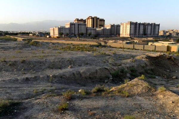 دولت به کارگران هم زمین رایگان واگذار کند