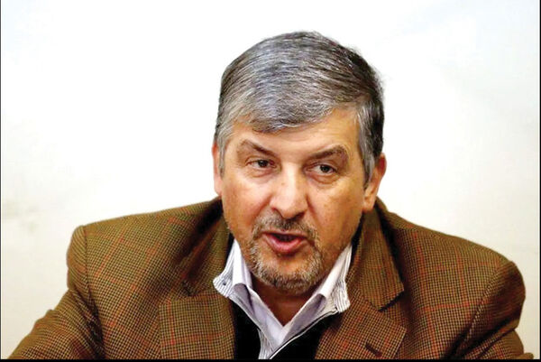 اگر وفاق دو طرفه بود، الان ۳ وزیر پزشکیان در معرض استیضاح نبودند

