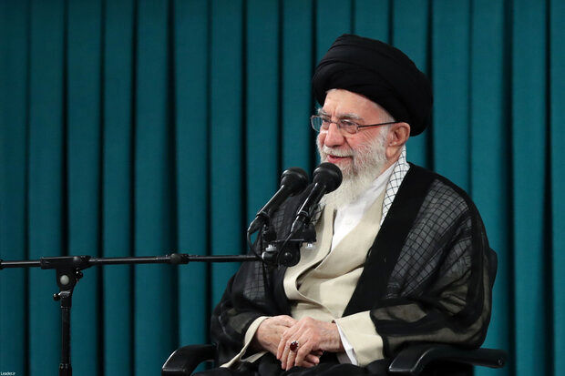 
حتی تصور «کَندن» درخت تناور جمهوری‌اسلامی نیز امکان‌پذیر نیست