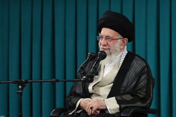 
حتی تصور «کَندن» درخت تناور جمهوری‌اسلامی نیز امکان‌پذیر نیست