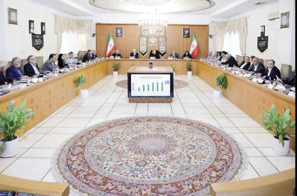 
برای بهبود وضعیت آب باید تدبیر عاجل کنیم