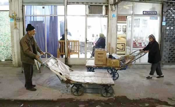 کارگران؛ هر روز فقیرتر از دیروز