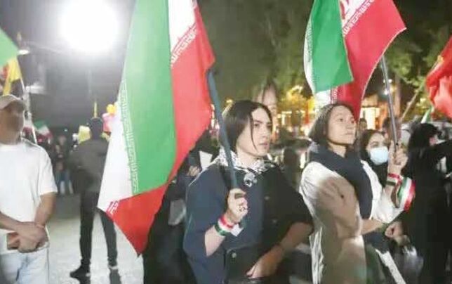 مجلس باز شود؛ اولویت نقدعلی، روسری‌ست!
