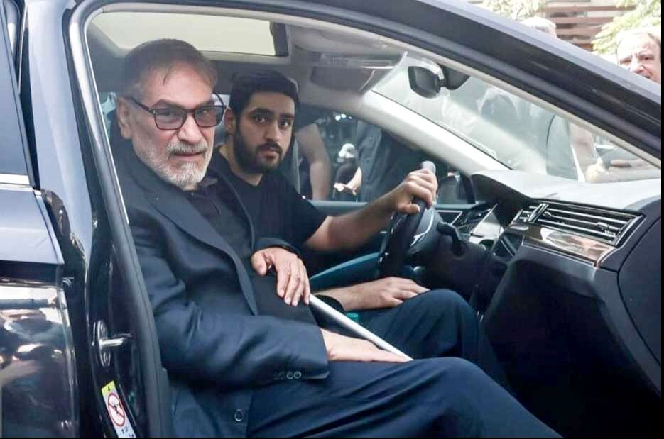 
بار کشتی شما نفت و میعانات است، بار کشتی مردم فقر و تورم 