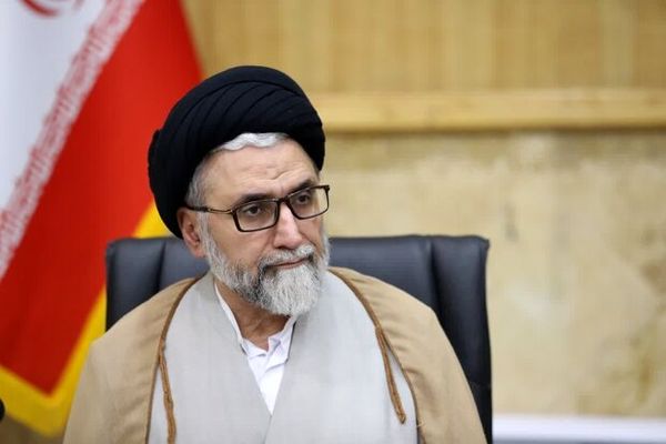

نفوذ همیشه در کشور بوده 

و باز هم خواهد بود 