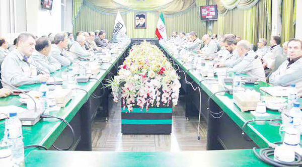 
فولاد مبارکه گواهینامه استانداردهای مدیریتی را کسب کرد