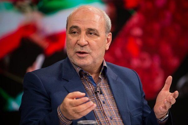 مسئولان باید شناسایی و برخورد 

با نفوذی‌ها را جدی بگیرند