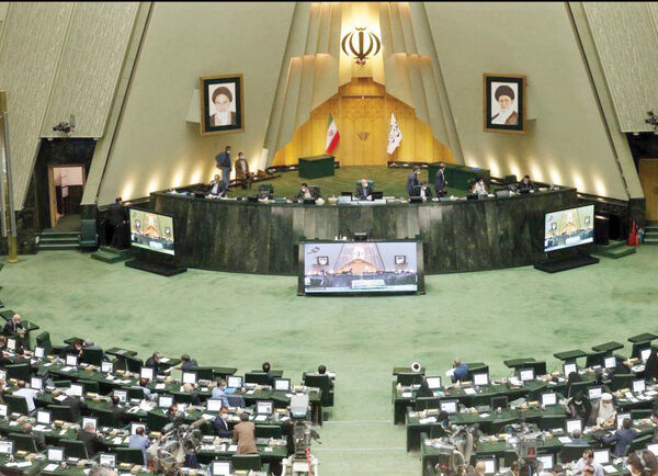 امکان حضور هر نماینده در 5 فراکسیون؛ یک سیاسی و چهار تخصصی