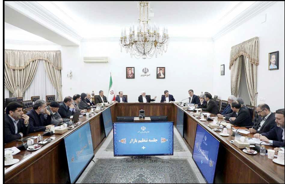 
 مسئولان اختلاف‌ها را در تریبون‌ها مطرح نکنند