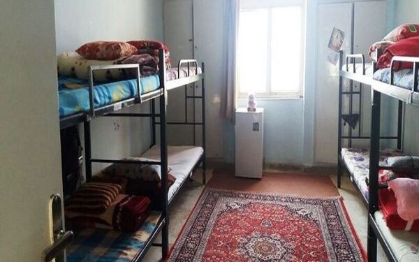 
کارگران به اسکان خوابگاهی روی آورده‌اند
