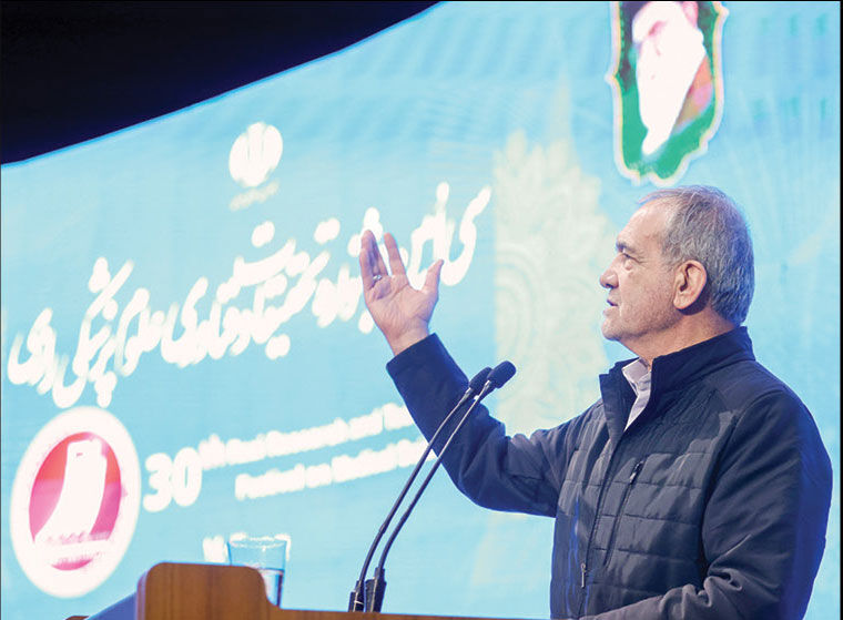  گره از گره مردم باز خواهیم کرد