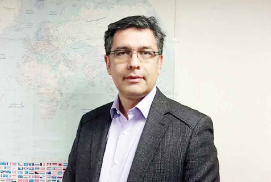 
باید با آژانس بین‌المللی انرژی  اتمی برخورد می‌شد