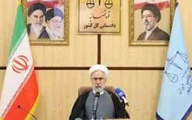 
در تصمیم‌گیری‌های مربوط به حجاب از هرگونه افراط پرهیز شود