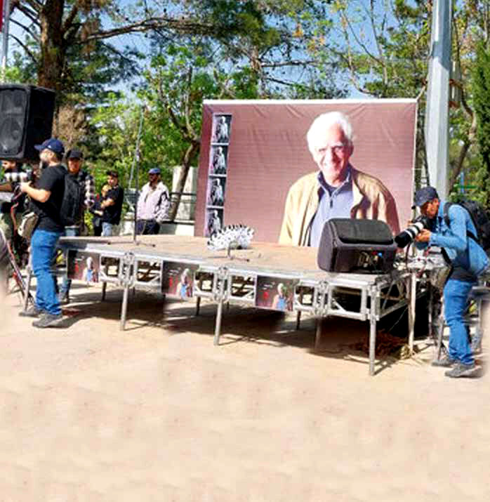 
تقلیل خودکشی به انگیزه های فردی؛ 
سرپوش گذاشتن بر ناکارآمدی‌هاست