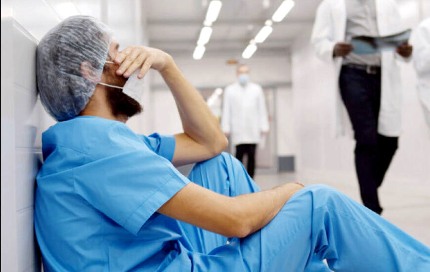 افزایش 5 برابری نرخ خودکشی در جامعه پزشکی