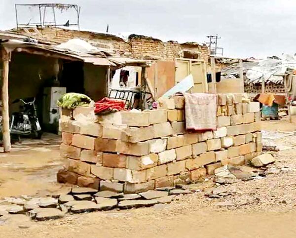 بازسازی لبنان با مشکلات و فقر موجود برای مردم توجیه‌پذیر نیست