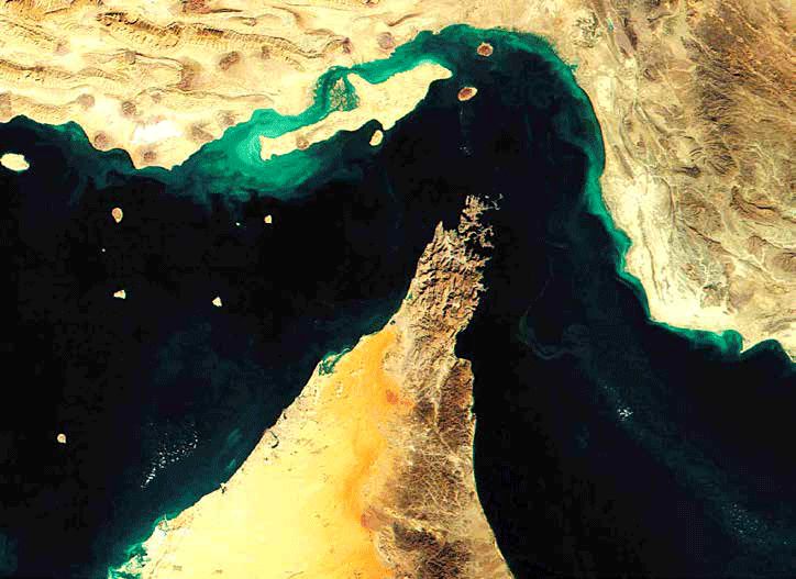 تنگه هرمز؛ انسداد یا وضع عوارض سنگین؟