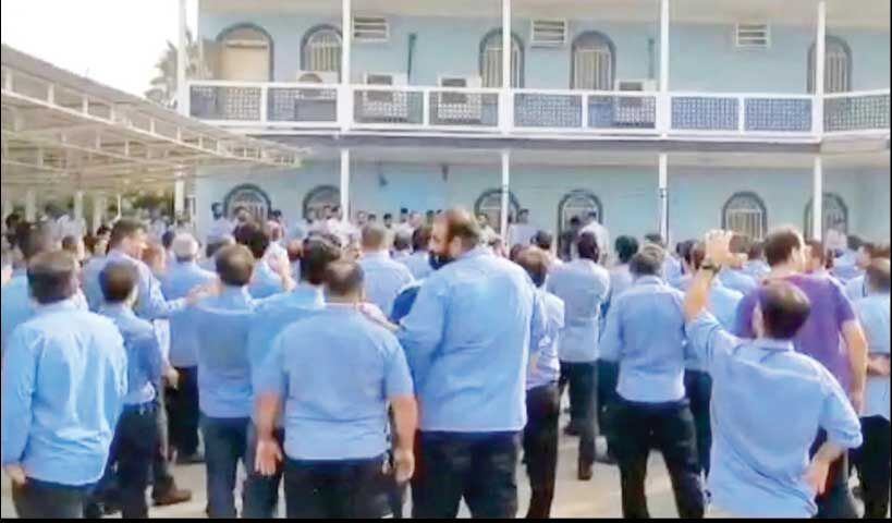 انتقاد کارگران گروه ملی فولاد به حقوق معوق و دستکاری بیمه