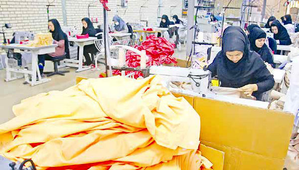دو سوم ظرفیت اشتغال در بخش پوشاک خالی است