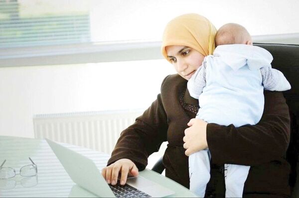 زنان شاغل به جای حمایت، تنبیه می‌شوند
