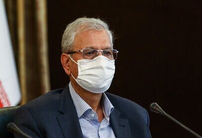 هیچ اجباری در مدرسه رفتن وجود ندارد